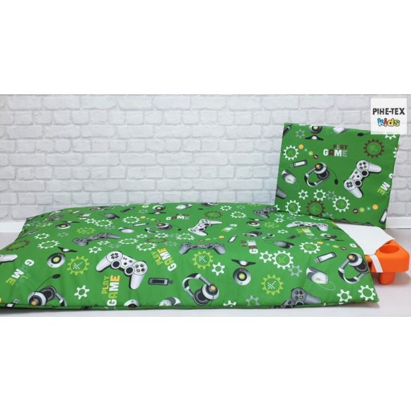 Gamer zöld 4 részes ovis kezdőcsomag (597/Z) (2 részes töltet nélküli ágynemű szett, ovis zsák, tornazsák, vízhatlan matracvédő lepedő) + ajándék ovis törölköző